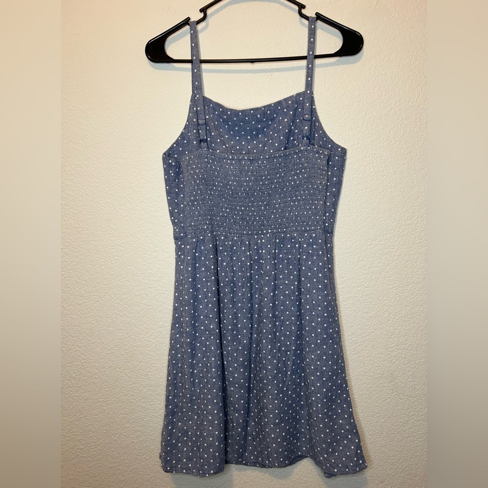 Old Navy Linen Blend Spaghetti Strap Sundress - Picture 2 of 5